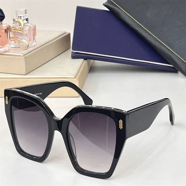 luxury designer selling festival sunglasses for men women style 40070 anti-ultraviolet retro plate full frame fashion with box, White;black
luxury designer selling festival sunglasses for men women style 40070 anti-ultraviolet retro plate full frame fashion with box, White;black