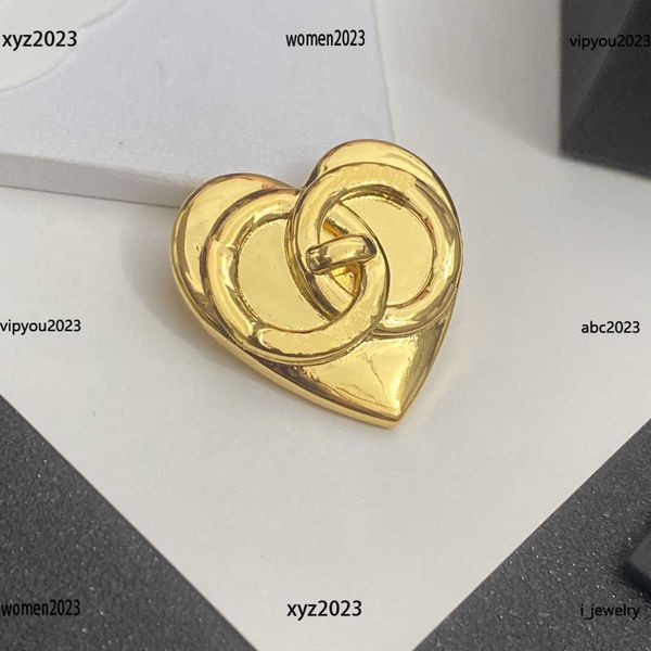 fashion designer pins letter embossing design brooches luxury jewelry #including brand box new arrival, Gray
fashion designer pins letter embossing design brooches luxury jewelry #including brand box new arrival, Gray