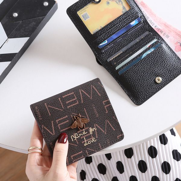 designer short wallets leather luxury men cool wallet for women men coin purse clutch bags, Red;black
designer short wallets leather luxury men cool wallet for women men coin purse clutch bags, Red;black