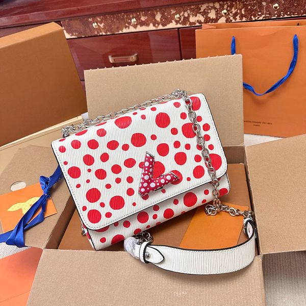 women luxurys handbag designer shoulder bags twist stitching cartoon dot womens pochette handbags purses fashion crossbody totes bag bumbag
women luxurys handbag designer shoulder bags twist stitching cartoon dot womens pochette handbags purses fashion crossbody totes bag bumbag