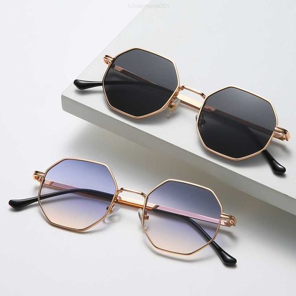 2023 new fashion women's sunglasses classic metal multilateral men's sunglasses, White;black
2023 new fashion women's sunglasses classic metal multilateral men's sunglasses, White;black