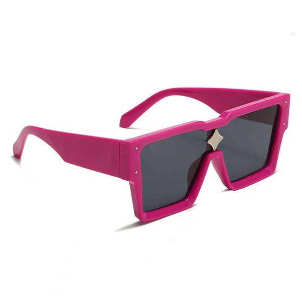 designer sunglasses luxury summer outdoor various style with box for men and women fashion model special uv 400 protection double beam frame, White;black
designer sunglasses luxury summer outdoor various style with box for men and women fashion model special uv 400 protection double beam frame, White;black