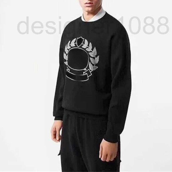 designer winter mens wool sweater tb horse embroidery knitwear burb sweaters men women pullover round neck long sleeved sweatshirt 28yt, White;black
designer winter mens wool sweater tb horse embroidery knitwear burb sweaters men women pullover round neck long sleeved sweatshirt 28yt, White;black