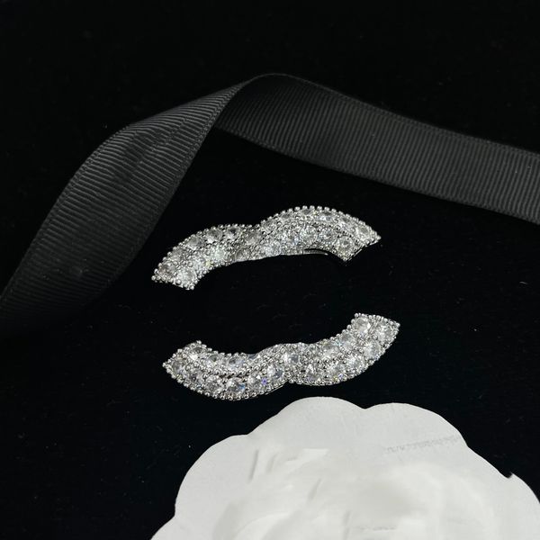 designer 2023 latest pins brooches ccity luxury pin women jewelry gold high-quality woman men brooche 4ui34, Gray
designer 2023 latest pins brooches ccity luxury pin women jewelry gold high-quality woman men brooche 4ui34, Gray