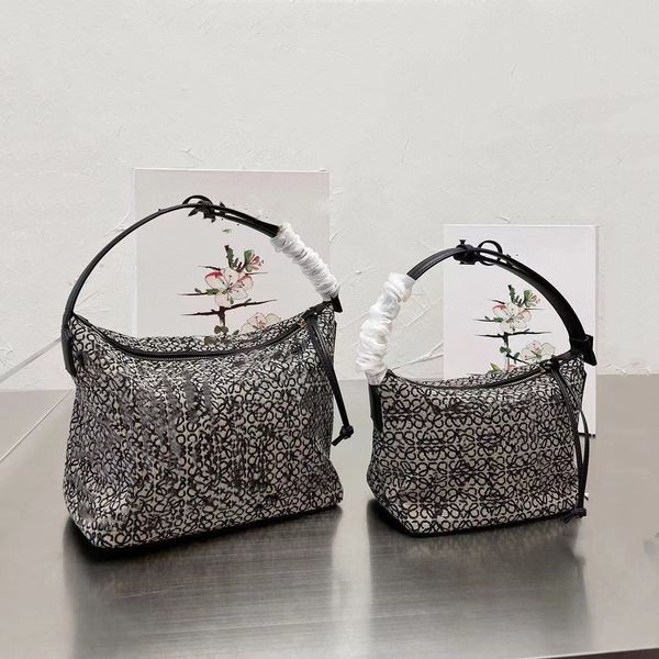 cubi designer bag shoulder underarm handbag lowe women's classic coleather canvas embroidery handheld zipper leather clip hollowed out
cubi designer bag shoulder underarm handbag lowe women's classic coleather canvas embroidery handheld zipper leather clip hollowed out