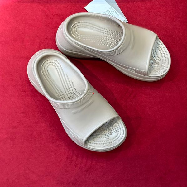 2023 fashion women sandal luxury designer leather ladies sandals summer flat shoes fashion beach women slippers drag slides flip flops women, Black
2023 fashion women sandal luxury designer leather ladies sandals summer flat shoes fashion beach women slippers drag slides flip flops women, Black