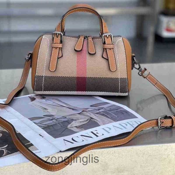 bag retro burbrerys classic leather with lattice ladies pillow female leather messenge shoulder bags pi2h
bag retro burbrerys classic leather with lattice ladies pillow female leather messenge shoulder bags pi2h