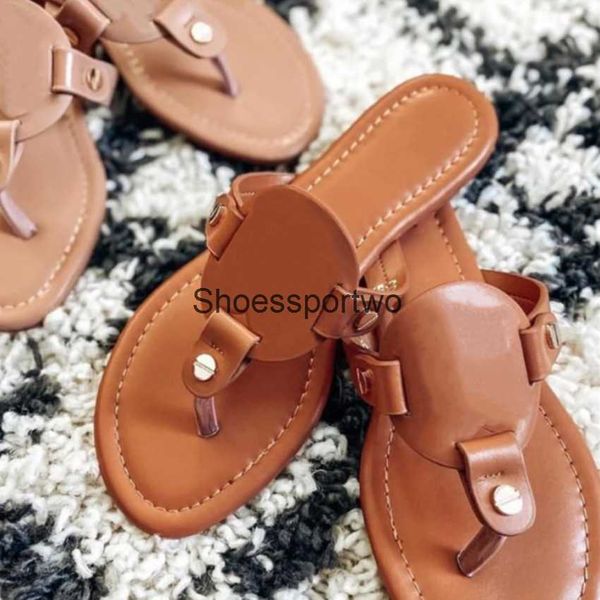 multicolor women sandals rivet bow knot flat slippers sandal studded girl shoes new arrivel jelly platform slides lady flip flops 35-42, Black
multicolor women sandals rivet bow knot flat slippers sandal studded girl shoes new arrivel jelly platform slides lady flip flops 35-42, Black