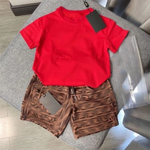 luxury designer fff clothing sets kids t-shirt red monogrammed shortst fashion british fashion brand summer childrens treasures and girls co, White
luxury designer fff clothing sets kids t-shirt red monogrammed shortst fashion british fashion brand summer childrens treasures and girls co, White