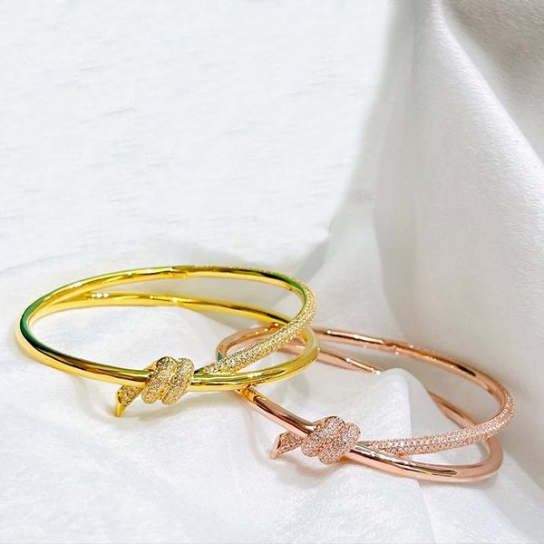 bangle new fashion brand lady bow bracelet yellow twist flower zircon bracelet banquet wedding luxury jewelry anniversary gift pop hot, Black
bangle new fashion brand lady bow bracelet yellow twist flower zircon bracelet banquet wedding luxury jewelry anniversary gift pop hot, Black