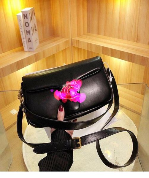 2023 brand c039s pillow tabby shoulder bag women pure color grils bacchus bags hardware cloudy handbags supper soft real leathe7199590
2023 brand c039s pillow tabby shoulder bag women pure color grils bacchus bags hardware cloudy handbags supper soft real leathe7199590