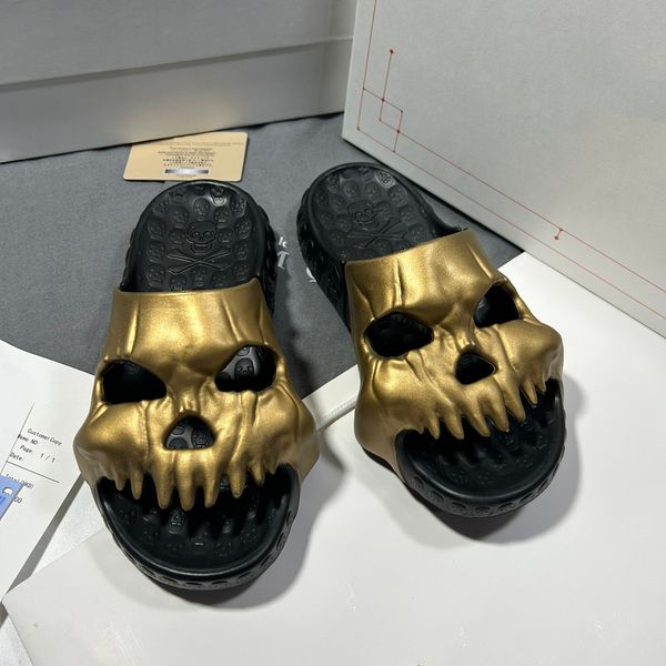 designer slippers men ladies sandals skull slides eva slippers new summer vacation outdoor beach slippers2 size 36-47, Black
designer slippers men ladies sandals skull slides eva slippers new summer vacation outdoor beach slippers2 size 36-47, Black