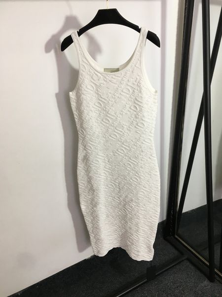 30% off designer women dress basic casual dress two-piece dress three-dimensional relief short sleeve knitted bag hip waist series dress sli, Black;gray
30% off designer women dress basic casual dress two-piece dress three-dimensional relief short sleeve knitted bag hip waist series dress sli, Black;gray