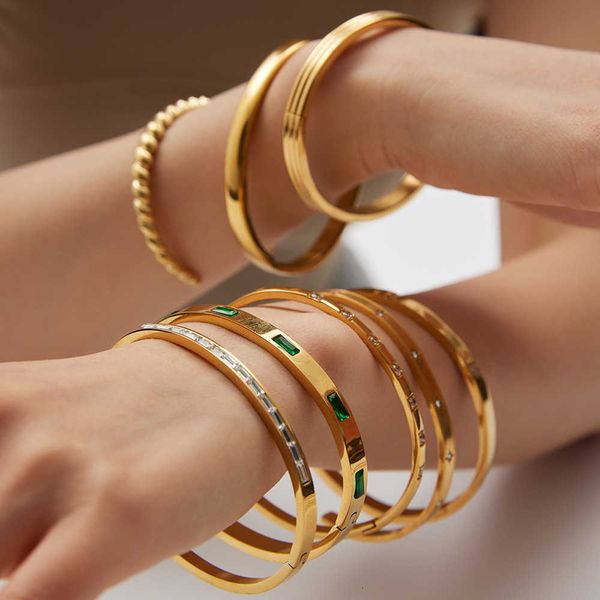 ins titanium steel open gold bracelet with colorless 18k for women's advanced zircon handpiece, Golden;silver
ins titanium steel open gold bracelet with colorless 18k for women's advanced zircon handpiece, Golden;silver