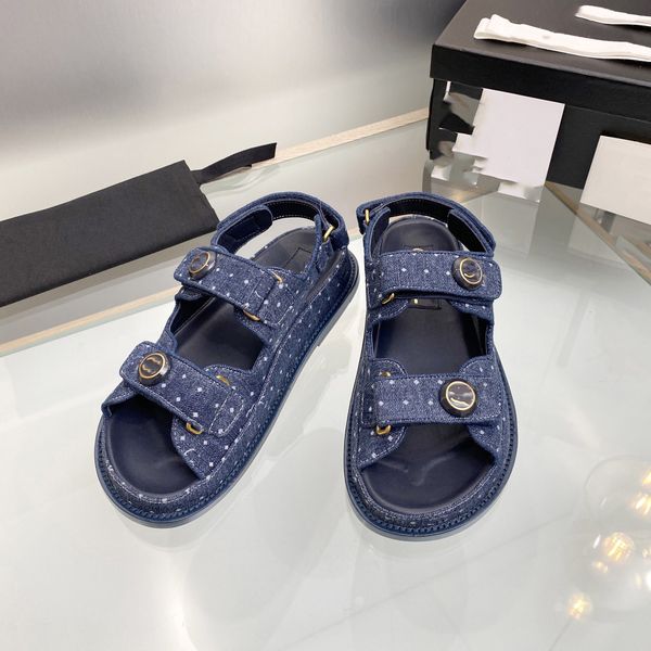 designer beach shoes cc outdoor shoe women sandals luxury leather footwear fashion slides woman slippers apo2
designer beach shoes cc outdoor shoe women sandals luxury leather footwear fashion slides woman slippers apo2