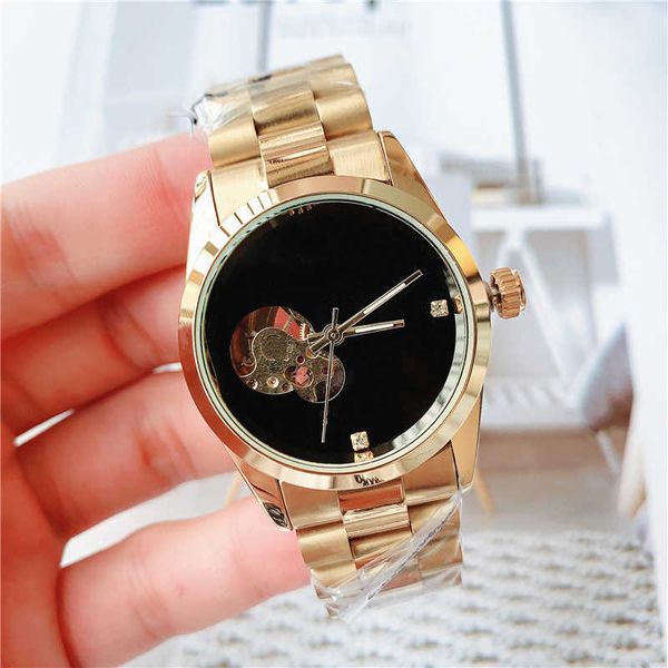 women designer men watch luxury high-quality fashion watch quartz movement 35mm surface classic style watch, Slivery;black
women designer men watch luxury high-quality fashion watch quartz movement 35mm surface classic style watch, Slivery;black
