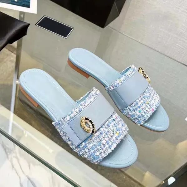 casual shoes sandals 2023 designer new womens slides style calf leather quilted fashion platform diamond buckle summer beach slipper 35-42, Black
casual shoes sandals 2023 designer new womens slides style calf leather quilted fashion platform diamond buckle summer beach slipper 35-42, Black