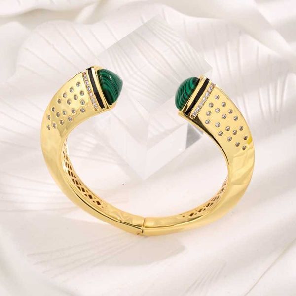 style new fashion simple gold plated geometric round artificial synthetic malachite half diamond women's bracelet, Golden;silver
style new fashion simple gold plated geometric round artificial synthetic malachite half diamond women's bracelet, Golden;silver