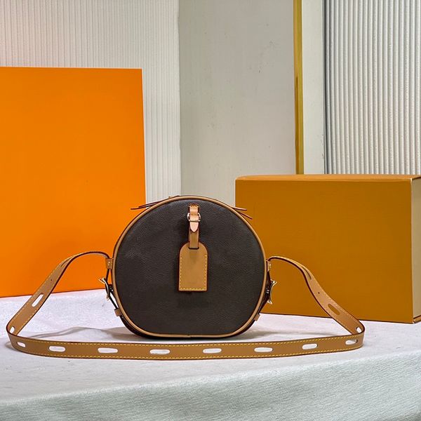 versatile crossbody fashion women's bag classic printed logo design circular mini shoulder bag with series code
versatile crossbody fashion women's bag classic printed logo design circular mini shoulder bag with series code