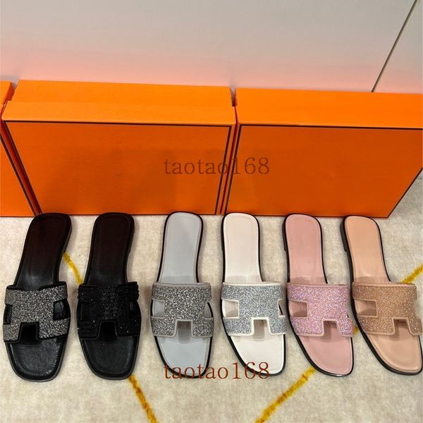 luxury designer leather ladies sandals summer flat shoes fashion beach women slippers h letter drag 35-42 with box, Black
luxury designer leather ladies sandals summer flat shoes fashion beach women slippers h letter drag 35-42 with box, Black