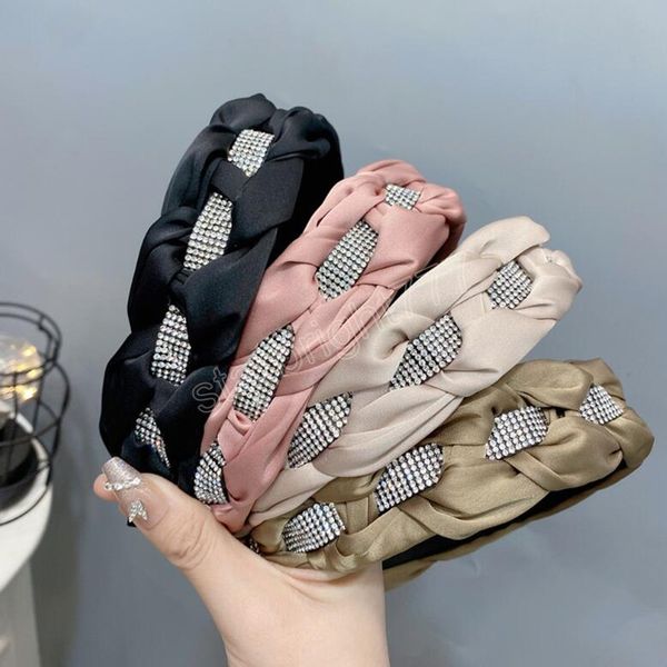 fashion headband for wide side handmade braided hairband center rhinestone chain headwear girls hair accessories, Slivery;white
fashion headband for wide side handmade braided hairband center rhinestone chain headwear girls hair accessories, Slivery;white