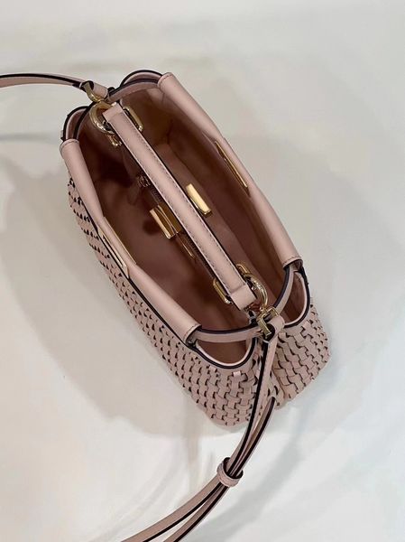 designer bag women bags black calfskin classic diagonal stripes quilted chains double flap medium cross body
designer bag women bags black calfskin classic diagonal stripes quilted chains double flap medium cross body