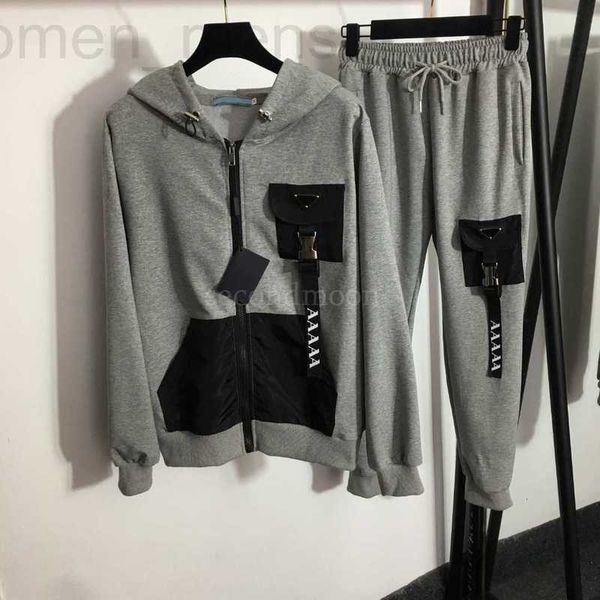 women's tracksuits designer full zipper tracksuitwinter gym sportwear outdoor fitness sport outfit elastic waist sports pants 7rmn, Gray
women's tracksuits designer full zipper tracksuitwinter gym sportwear outdoor fitness sport outfit elastic waist sports pants 7rmn, Gray