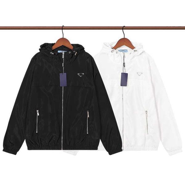 men's designer jacket camo waterproof jacket pradd dress new luxury gilts lettering printed t-shirt bal man women's button round n, Black;brown
men's designer jacket camo waterproof jacket pradd dress new luxury gilts lettering printed t-shirt bal man women's button round n, Black;brown