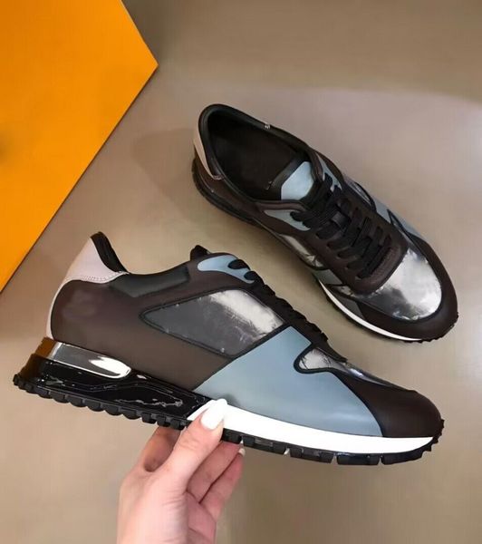 casual shoes run away men trainer low reflective leather platform sneakers luxury brand party dress skateboard walking original box eu38-46, Black
casual shoes run away men trainer low reflective leather platform sneakers luxury brand party dress skateboard walking original box eu38-46, Black
