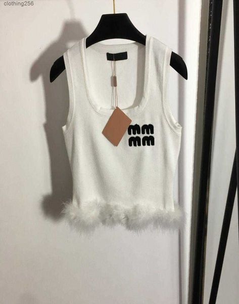 ostrich hair knitted vest t shirts for women embroidery letter sleeveless knitting hoodie ladies tees design8387435, White
ostrich hair knitted vest t shirts for women embroidery letter sleeveless knitting hoodie ladies tees design8387435, White