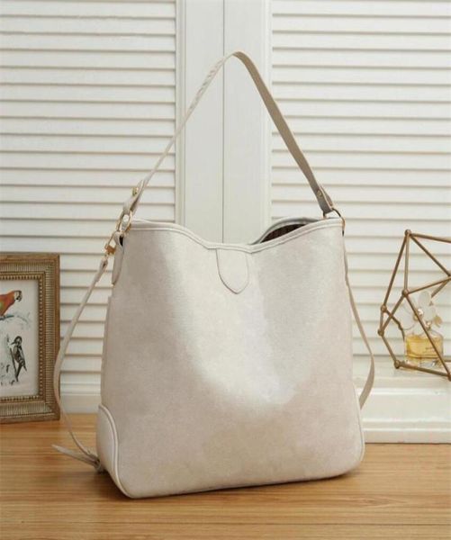 2022 women graceful bag mm hobo classic purse genuine leather supple flat strap lady shoulder bags student 1427911810
2022 women graceful bag mm hobo classic purse genuine leather supple flat strap lady shoulder bags student 1427911810