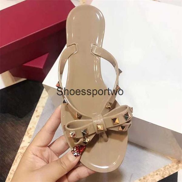 fashion women's flip flops summer shoes cool beach rivet big bow flat sandals jelly shoes sandals girls size 36-42 220624, Black
fashion women's flip flops summer shoes cool beach rivet big bow flat sandals jelly shoes sandals girls size 36-42 220624, Black