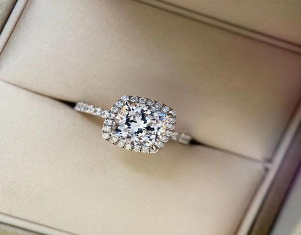 fashion2020 springsummer series s925 pure silver plated 18k gold female ring main drill 225ct belt half circle ring with high o7836653
fashion2020 springsummer series s925 pure silver plated 18k gold female ring main drill 225ct belt half circle ring with high o7836653
