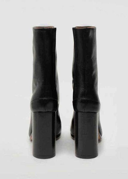 boots 2022 luxury brand design leather tabi boots fashion round chunky high heel ankle boots for women autumn winter split toe sho8809526, Black
boots 2022 luxury brand design leather tabi boots fashion round chunky high heel ankle boots for women autumn winter split toe sho8809526, Black