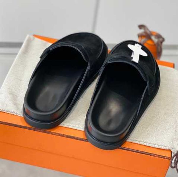 famous designer sandals slides luxury women big head back sole flat heel slippers leather lightweight half slippers sandals, line 35-41, Black
famous designer sandals slides luxury women big head back sole flat heel slippers leather lightweight half slippers sandals, line 35-41, Black