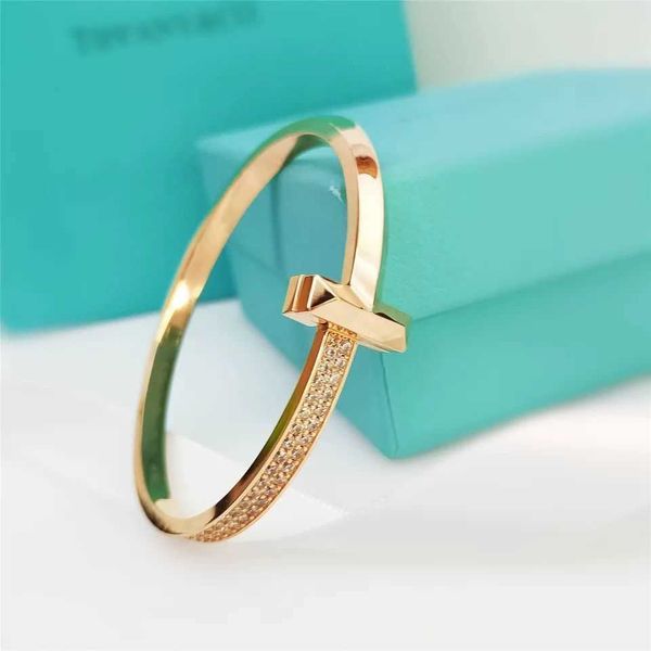 factory designer t bangle tiffane t1 bracelet with diamond inlaid rose gold t word yiyang qianxi for men and women dzlp, Black
factory designer t bangle tiffane t1 bracelet with diamond inlaid rose gold t word yiyang qianxi for men and women dzlp, Black