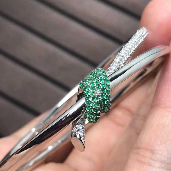 factory designer t bangle t family 2023 new bracelet womens 925 sterling silver knot buckle fashionable style bracelet advanced feel handicr, Black
factory designer t bangle t family 2023 new bracelet womens 925 sterling silver knot buckle fashionable style bracelet advanced feel handicr, Black