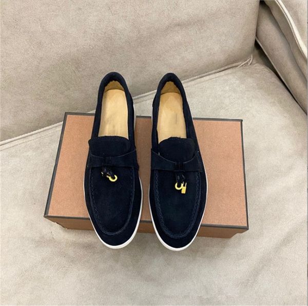 2023 new designer sneakers men shoes leather single shoe flat trainers women casual shoes outdoor runner sneaker 36-45, Black
2023 new designer sneakers men shoes leather single shoe flat trainers women casual shoes outdoor runner sneaker 36-45, Black