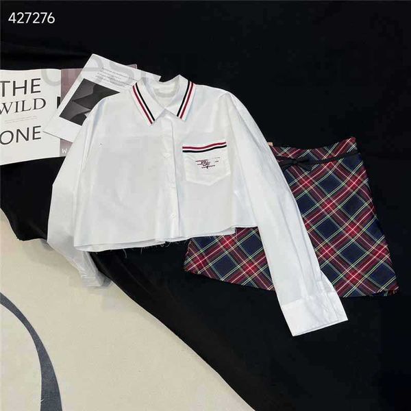 women's blouses & shirts designer summer new shirt contrast velvet decorative stereo embroidery triangle small short fur beard old a39k, White
women's blouses & shirts designer summer new shirt contrast velvet decorative stereo embroidery triangle small short fur beard old a39k, White