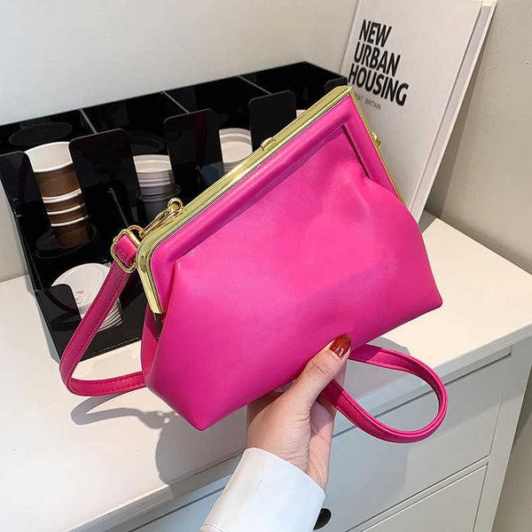 classic luxury brand bags pu leather fashion women one shoulder oblique span bag famous designer clip mouth shell purse high-quality
classic luxury brand bags pu leather fashion women one shoulder oblique span bag famous designer clip mouth shell purse high-quality
