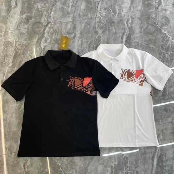 designer bby mens polo shirts t shirt men women short sleeved sweatshirt burb cotton t-shirt horse print luxury tee pullover tracksuits tshi, White;black
designer bby mens polo shirts t shirt men women short sleeved sweatshirt burb cotton t-shirt horse print luxury tee pullover tracksuits tshi, White;black