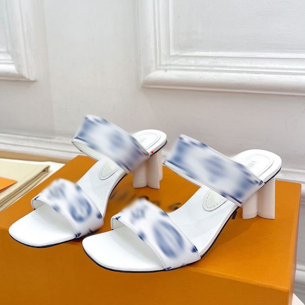 2023 fashion women's slippers platform perforated sandal summer shoe r womens slippers candy colors clear beach slippers high heel size, Black
2023 fashion women's slippers platform perforated sandal summer shoe r womens slippers candy colors clear beach slippers high heel size, Black