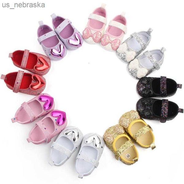 first walkers first walkers fashion heart sequin princess crib baby prewalkers pu leather mary jane shoes 018 months l230518
first walkers first walkers fashion heart sequin princess crib baby prewalkers pu leather mary jane shoes 018 months l230518