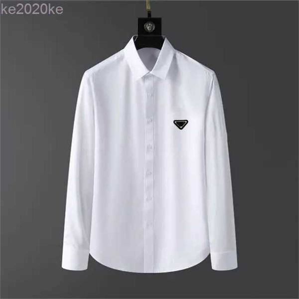 fashion designers mens casual shirts quality business tees classic long sleeve shirt solid color letter badge spring autumn decoration blous, White;black
fashion designers mens casual shirts quality business tees classic long sleeve shirt solid color letter badge spring autumn decoration blous, White;black