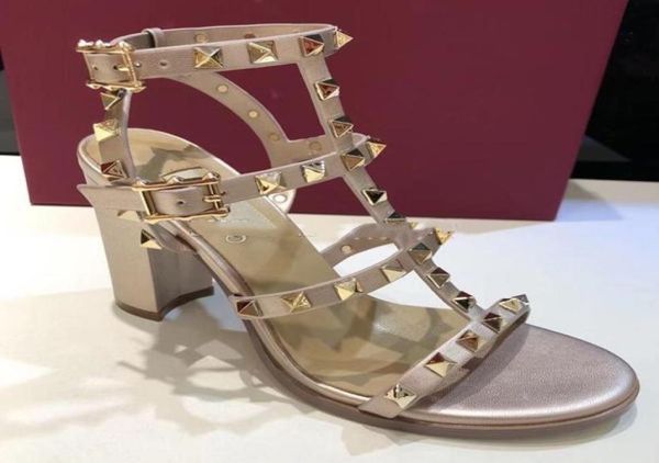 2021 luxury high heel womens 10cm sandals summer beach wedding 2shoes size 35424211353, Black
2021 luxury high heel womens 10cm sandals summer beach wedding 2shoes size 35424211353, Black