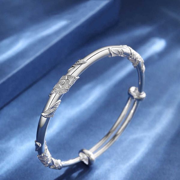 flower bracelet 2022 new youth solid open embossed silk as a gift for girlfriend and friend, Golden;silver
flower bracelet 2022 new youth solid open embossed silk as a gift for girlfriend and friend, Golden;silver