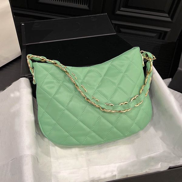 classic metallic letter women shoulder underarm bag diamond lattice leather large capacity designer purse outdoor luxury handbag trend poche
classic metallic letter women shoulder underarm bag diamond lattice leather large capacity designer purse outdoor luxury handbag trend poche