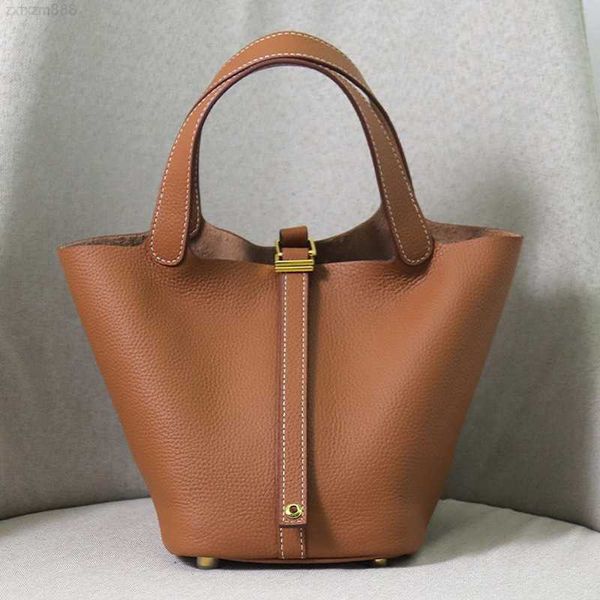 wholesale fashion luxury ladies clutch bag for female 2023 trending bucket vegan genuine leather women's handbag
wholesale fashion luxury ladies clutch bag for female 2023 trending bucket vegan genuine leather women's handbag