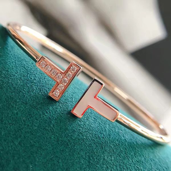 bangle luxury designers bracelet women charm bracelet trend fashion studded with diamonds multicolor bracelets boutique gift jewelry good lo, Black
bangle luxury designers bracelet women charm bracelet trend fashion studded with diamonds multicolor bracelets boutique gift jewelry good lo, Black