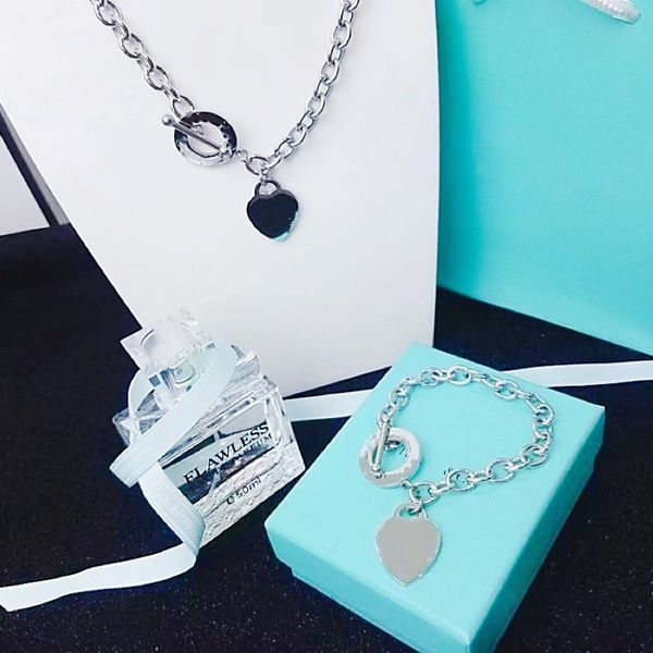tiffansy heart shaped necklace pendant necklace women jewelry set exquisite craftsmanship jewelry official logo classic jewelry, Silver
tiffansy heart shaped necklace pendant necklace women jewelry set exquisite craftsmanship jewelry official logo classic jewelry, Silver